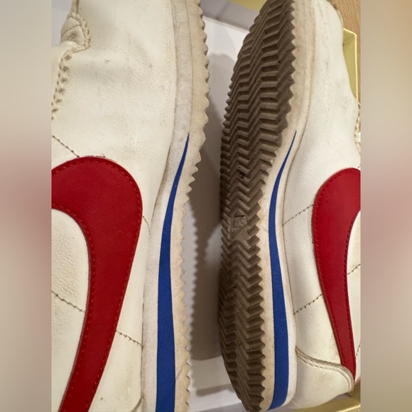 Nike Cortez “Forrest Gump” Sneakers - Picture 7 of 9
